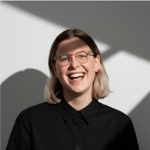 Headshot of Annabel Blake